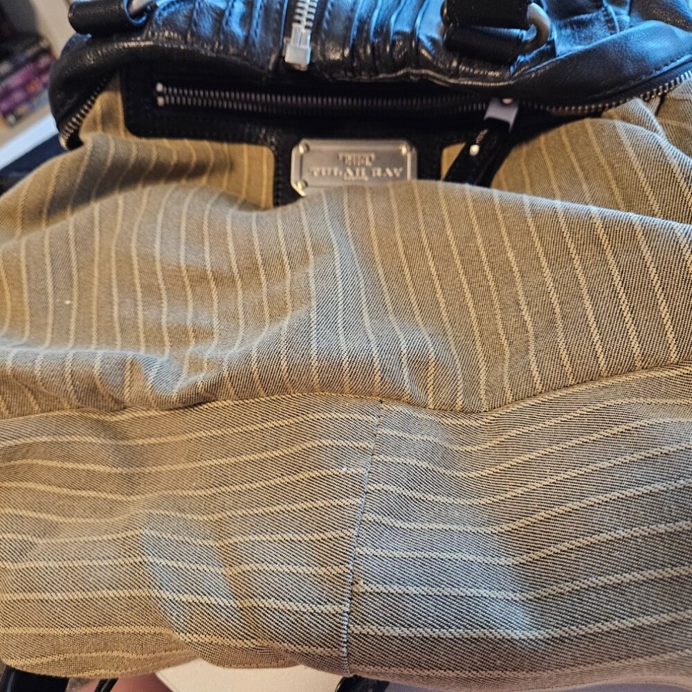 Tulah Ray Large Black Shoulder Bag - Picture 4 of 15